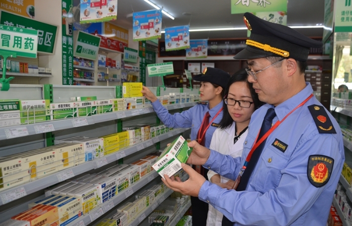 江西于都突擊檢查轄區207家零售藥店 (6) - 復件