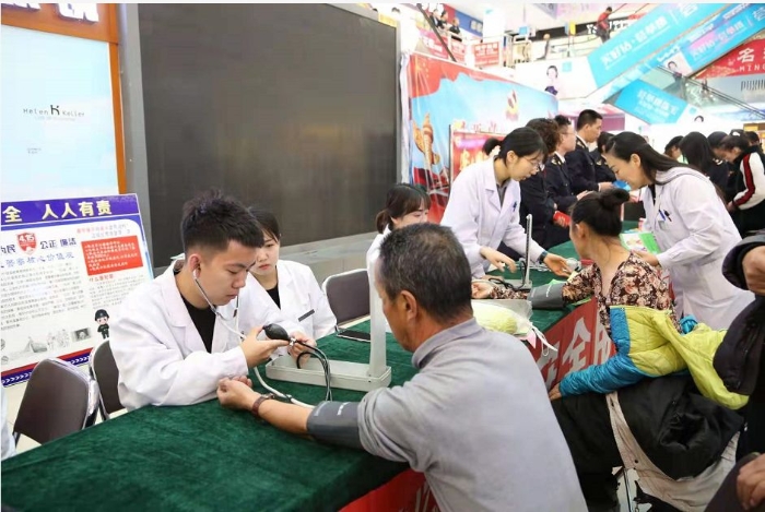 活動現場·.jpg 活動現場·.jpg