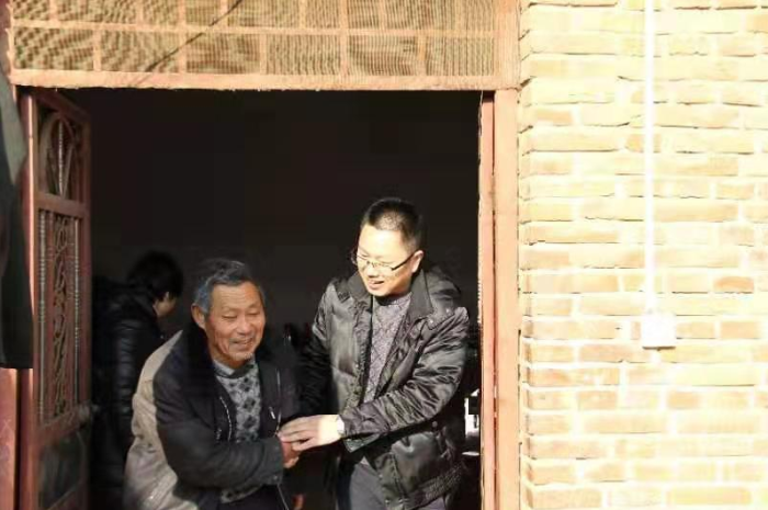 扶貧，扶的就是“人心” ——河南省藥監(jiān)局精準(zhǔn)扶貧工作紀(jì)實(shí)