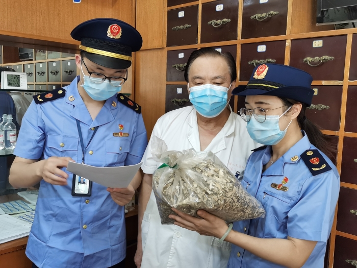 湖州南潯開展梅雨季節中藥飲片質量專項檢查