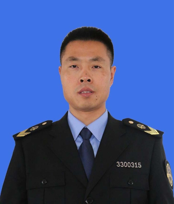 圖為顏高星。 圖為顏高星。