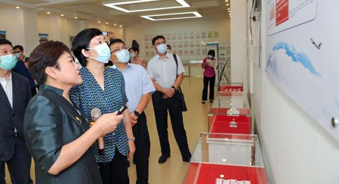 焦紅在山西省調研藥品監管工作.