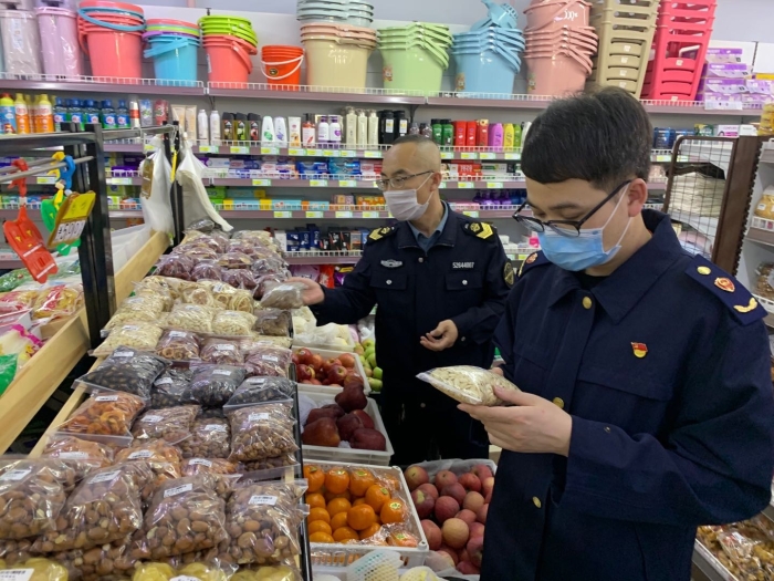 圖為檢查現場。 圖為檢查現場。