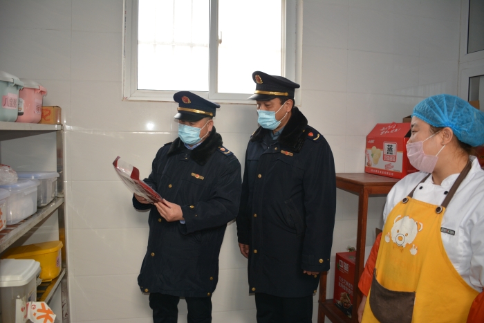 圖為檢查現(xiàn)場(chǎng)。