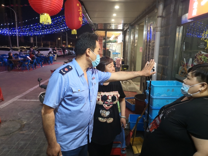 圖為檢查現場。 圖為檢查現場。