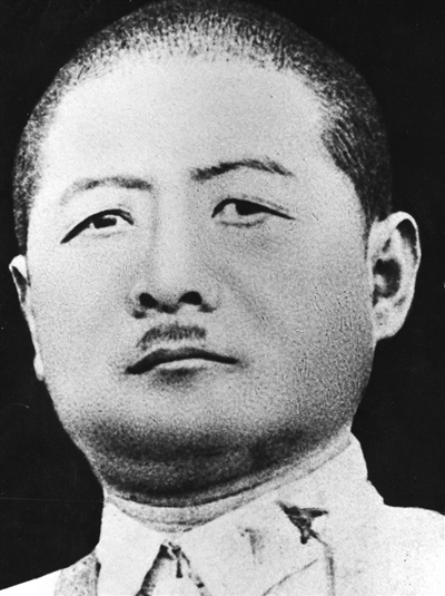 吉鴻昌像。新華社發