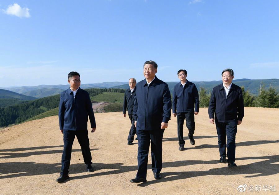 習近平在塞罕壩機械林場考察調研