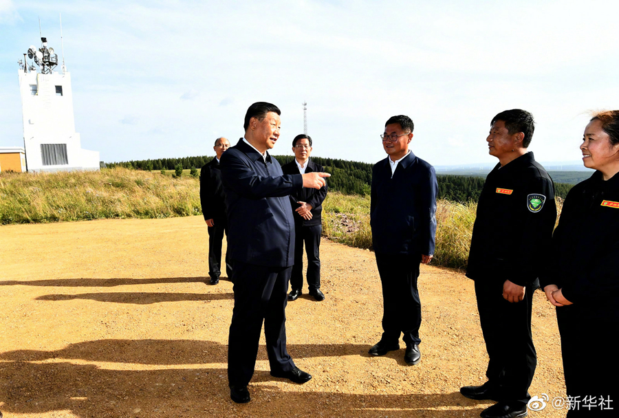 習近平在塞罕壩機械林場考察調研