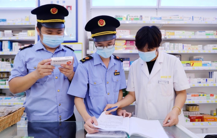 圖為檢查現(xiàn)場。