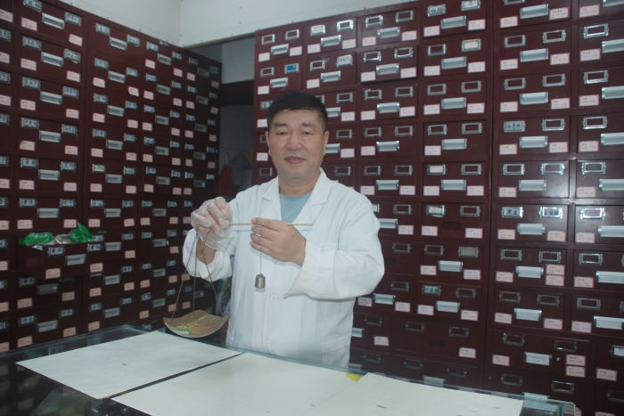 逯躍龍工作照 逯躍龍工作照