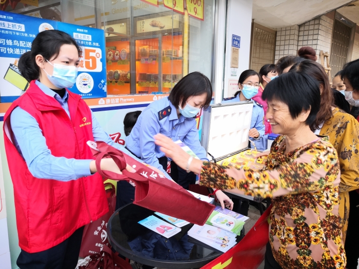 圖為宣傳活動(dòng)現(xiàn)場(chǎng)。