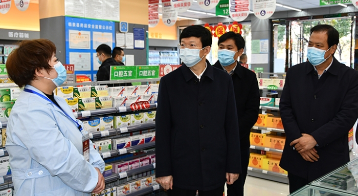 李利在安徽調研定點幫扶和基層藥品監管工作.