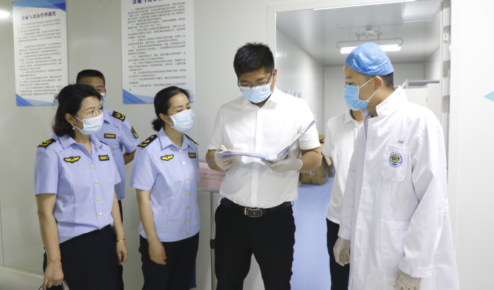 圖為檢查現(xiàn)場。