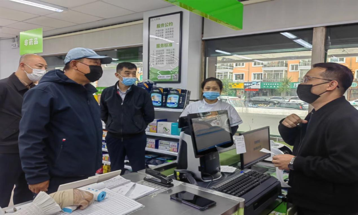黑龍江省藥監局對哈爾濱市藥店“哨點”監測情況開展督導檢查