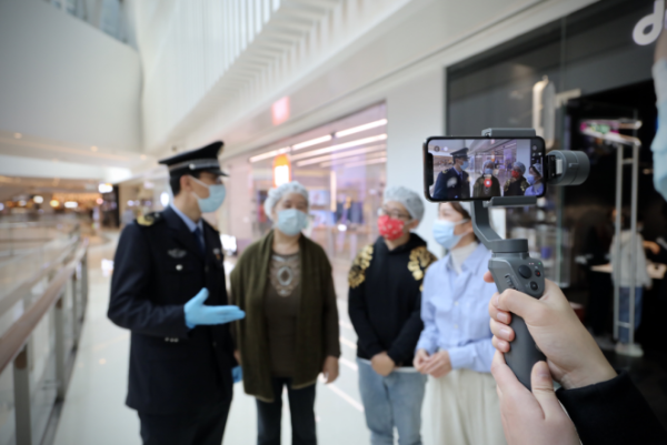 “直擊后廚”活動,邀請廣大市民共同監督食品安全 “直擊后廚”活動,邀請廣大市民共同監督食品安全