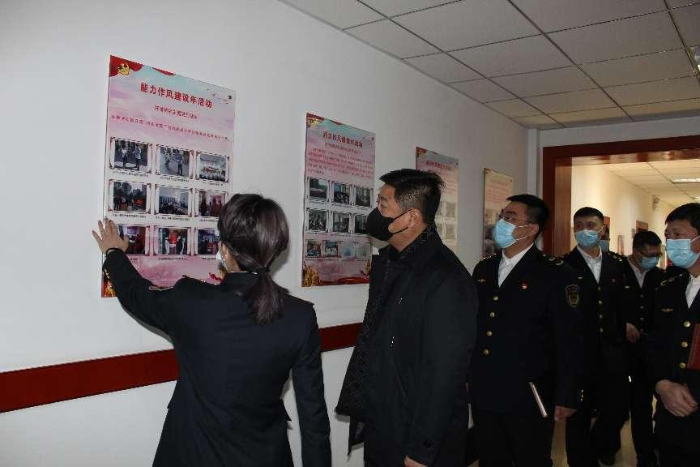 黑龍江省藥監(jiān)局黨組成員、副局長(zhǎng)王鐵寒到綜合執(zhí)法監(jiān)督局檢查指導(dǎo)工作