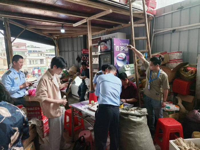 藍山：強化食品安全輿論監督 助推省級食安示范縣城創建