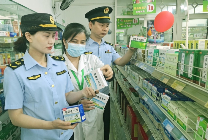 圖為檢查現場。