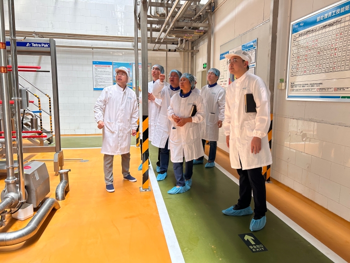 省質檢院組織技術骨干幫扶乳制品企業