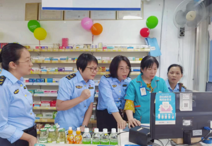 圖為福建省藥監局開展帶教實訓教學活動現場。