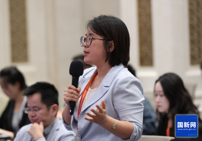 央廣網記者提問（劉健 攝）